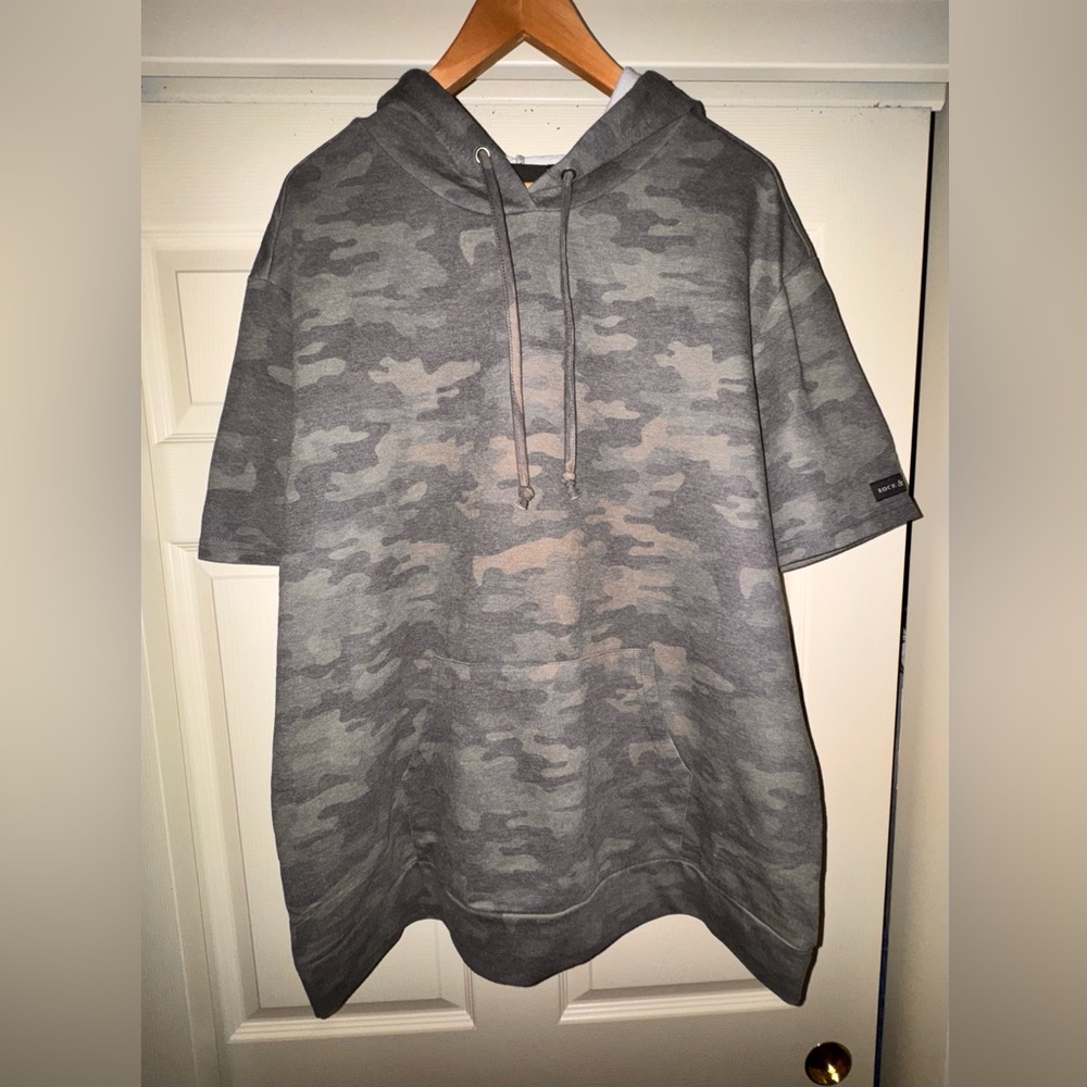 Rock & Republic Gray Camouflage Hoodie